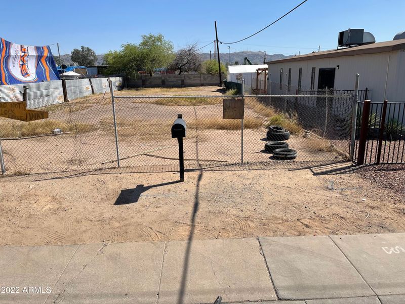 1527 E Wood St #1, Phoenix, AZ 85040