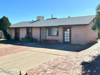 1527 Grovers Ave, Phoenix, AZ 85023