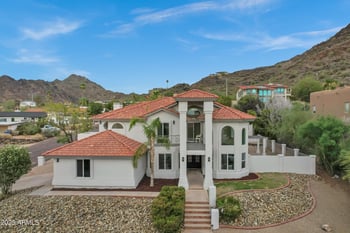 1527 Mission Ln, Phoenix, AZ 85020