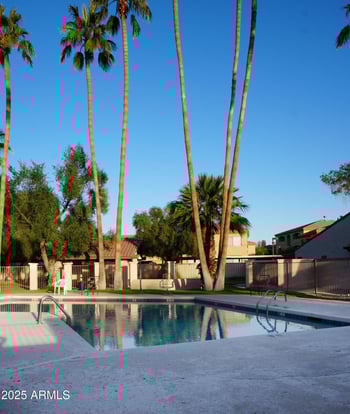 1527 River Dr, Tempe, AZ 85281