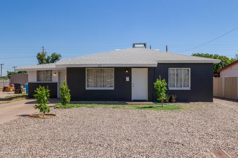 1527 Roma Ave, Phoenix, AZ 85015