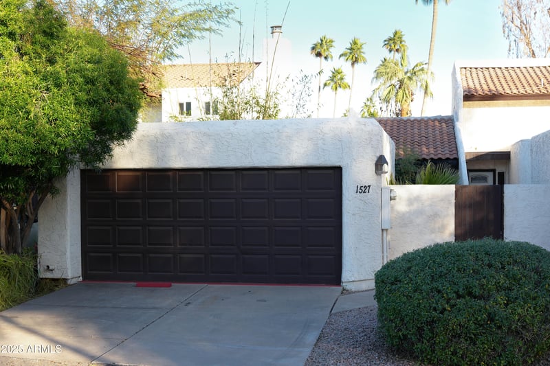 1527 S River Dr, Tempe, AZ 85281