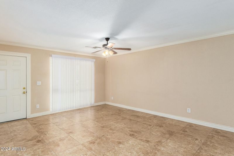 1527 W Carson Rd, Phoenix, AZ 85041
