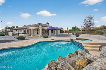 15270 Morningtree Dr, Surprise, AZ 85374