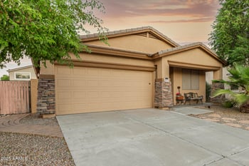 15276 Edgemont Ave, Goodyear, AZ 85395
