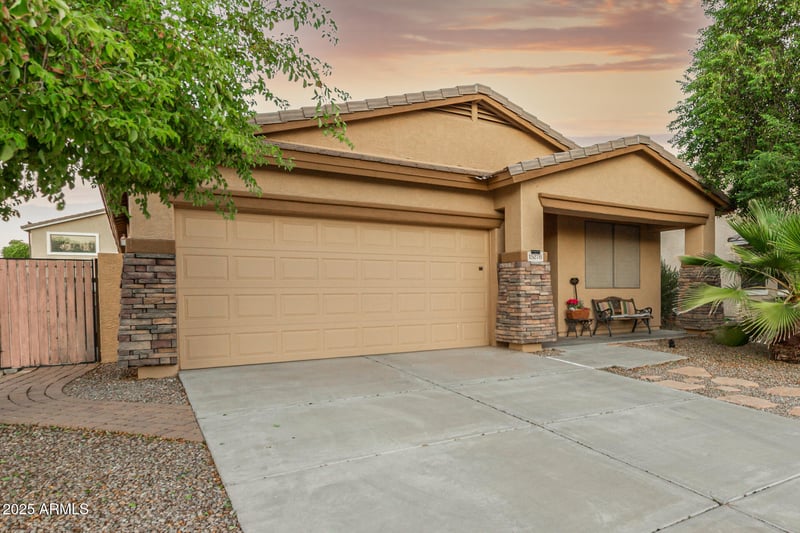 15276 Edgemont Ave, Goodyear, AZ 85395