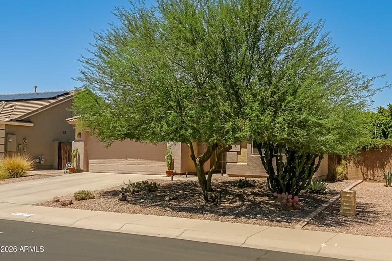 15276 W Laurel Ln, Surprise, AZ 85379
