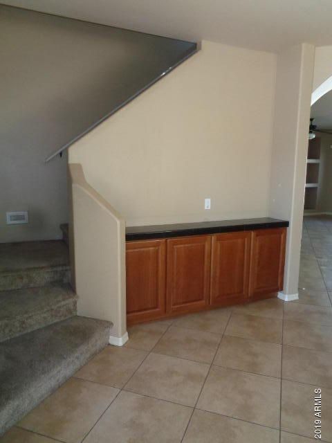 1528 E Apollo Rd, Phoenix, AZ 85042