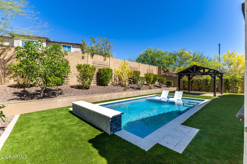 1528 Red Bird Rd, Phoenix, AZ 85085