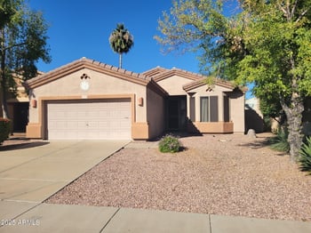 15282 Country Gables Dr, Surprise, AZ 85379
