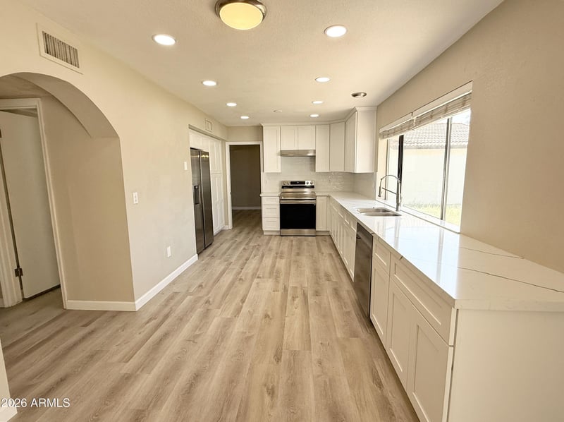 1529 Edgewater Dr, Tempe, AZ 85283