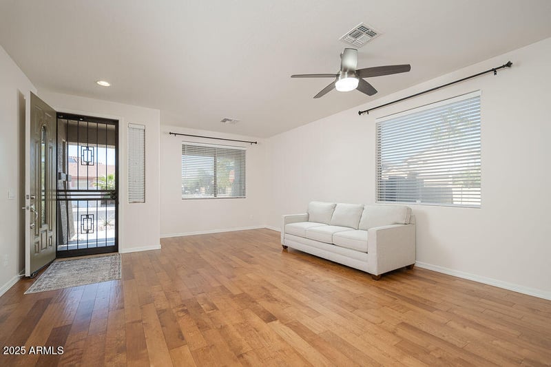 15292 Edgemont Ave, Goodyear, AZ 85395