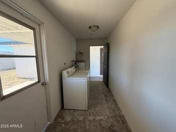 153 Hoover Ave, Mesa, AZ 85210