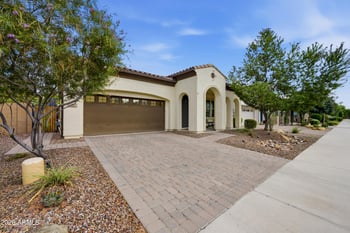 153 N Abalone Dr, Gilbert, AZ 85233