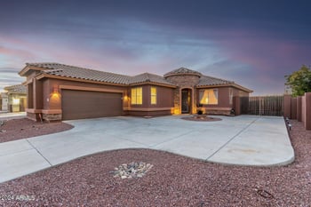 1530 Branham Ln, Phoenix, AZ 85042