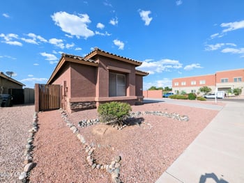 1530 Branham Ln, Phoenix, AZ 85042