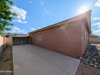 1530 Branham Ln, Phoenix, AZ 85042