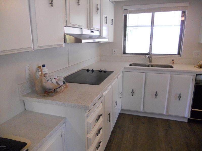 1530 E Anderson Dr, Phoenix, AZ 85022