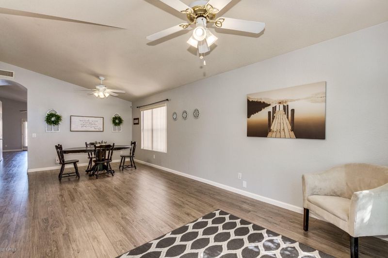 1530 E Cheyenne St, Gilbert, AZ 85296