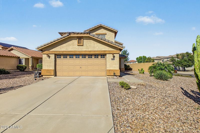 1530 E Saguaro Trl, San Tan Valley, AZ 85143