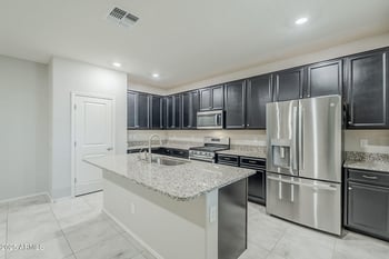 1530 Elm St, Gilbert, AZ 85296