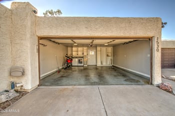 1530 S River Dr, Tempe, AZ 85281