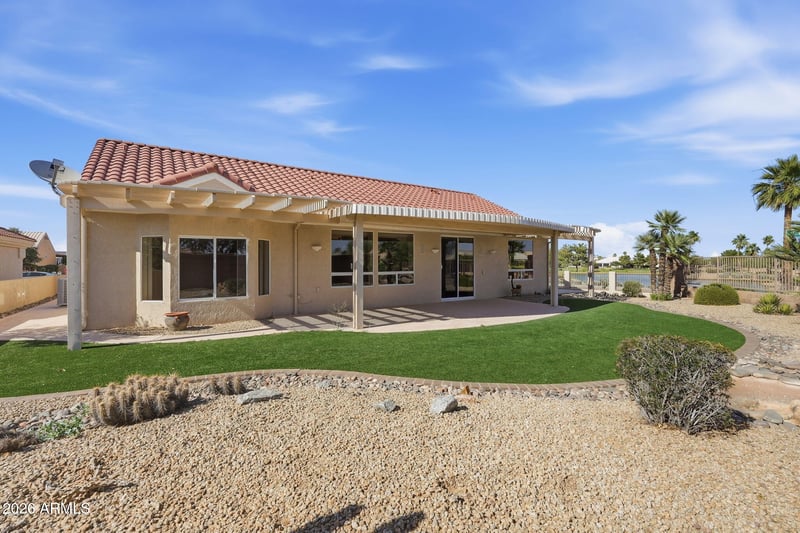 15303 Gunsight Dr, Sun City West, AZ 85375