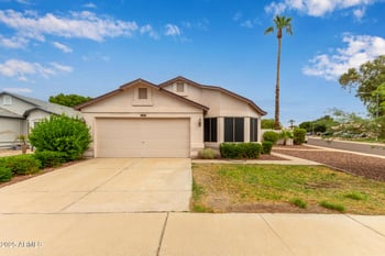 15305 85th Dr, Peoria, AZ 85381