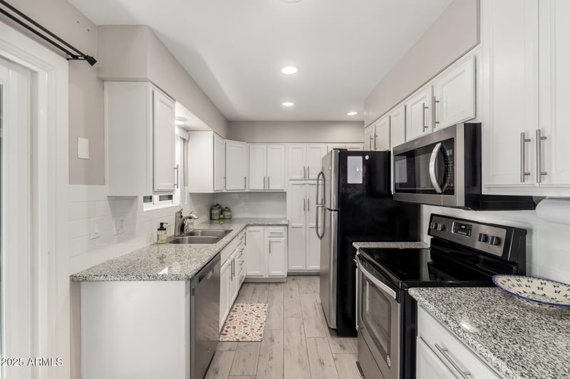 1531 Campo Bello Dr, Phoenix, AZ 85023