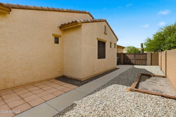 1531 Parnell Dr, Phoenix, AZ 85085
