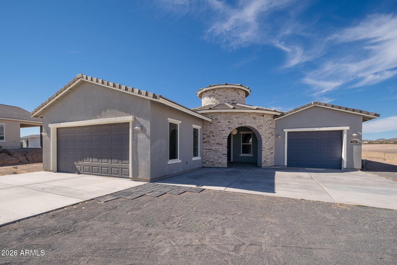 1531 Rhea Rd, San Tan Valley, AZ 85144