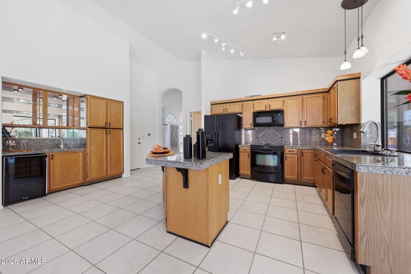 1531 Sherri Dr, Gilbert, AZ 85233