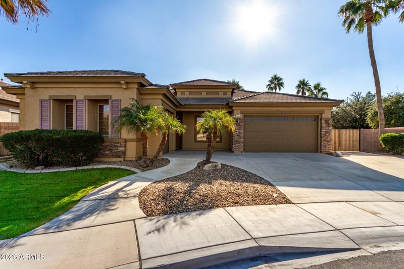1531 Yellowstone Pl, Chandler, AZ 85249