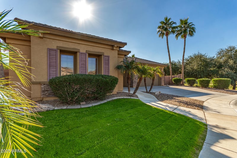 1531 Yellowstone Pl, Chandler, AZ 85249