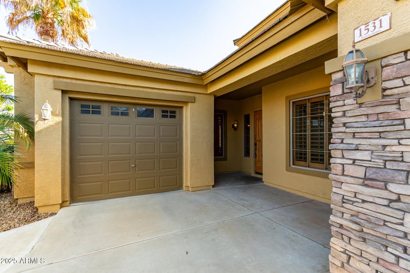 1531 Yellowstone Pl, Chandler, AZ 85249