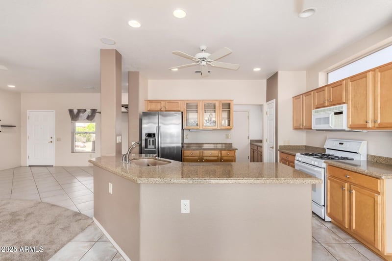 15314 Ganado Dr, Sun City West, AZ 85375