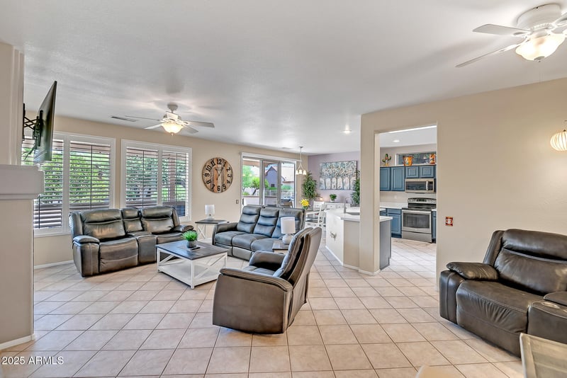 15314 Pantano Dr, Surprise, AZ 85374