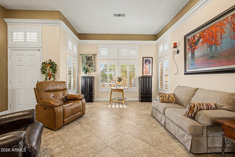 15315 Gunsight Dr, Sun City West, AZ 85375