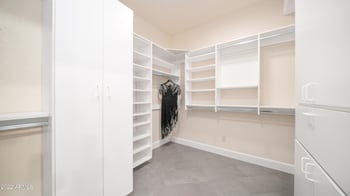 1532 E Silverwood Dr, Phoenix, AZ 85048