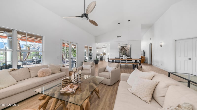 1532 E Silverwood Dr, Phoenix, AZ 85048