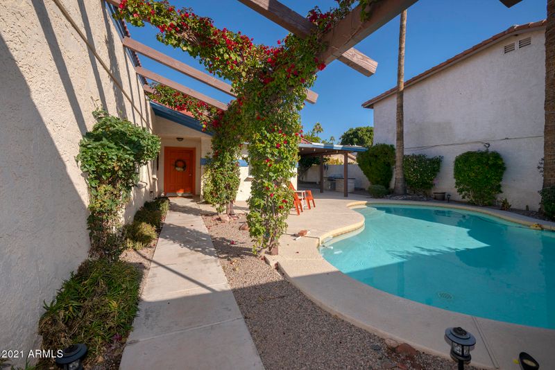 1532 E Westwind Way, Tempe, AZ 85283