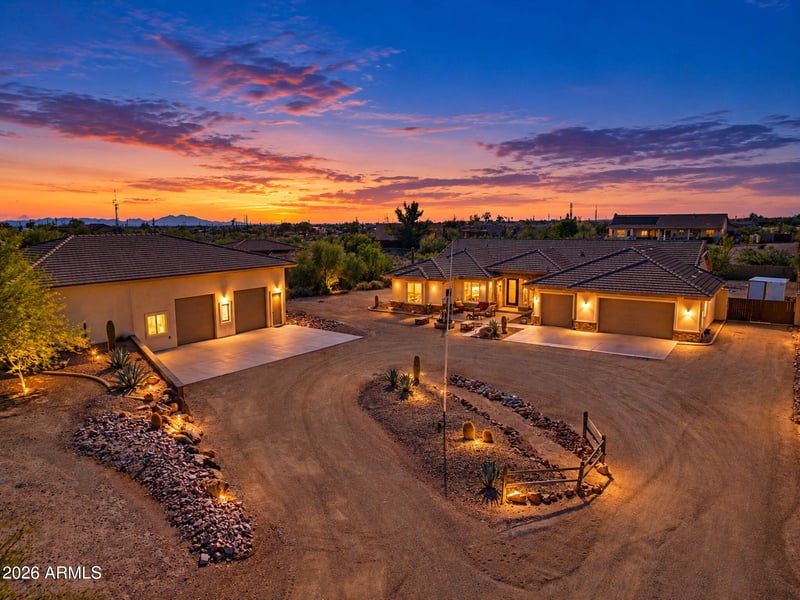 1532 N Roadrunner Rd, Apache Junction, AZ 85119