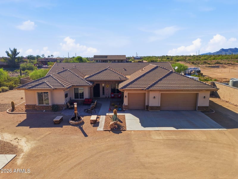 1532 N Roadrunner Rd, Apache Junction, AZ 85119