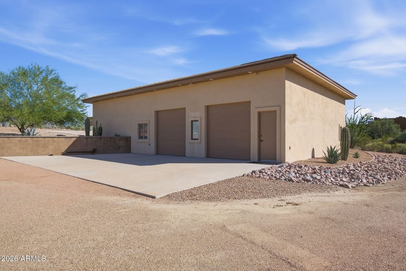 1532 N Roadrunner Rd, Apache Junction, AZ 85119