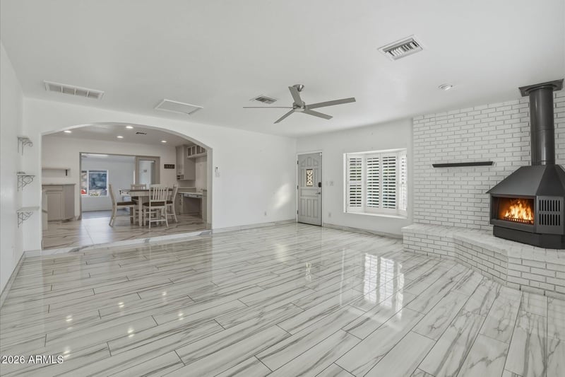 1532 Loma Ln, Phoenix, AZ 85021