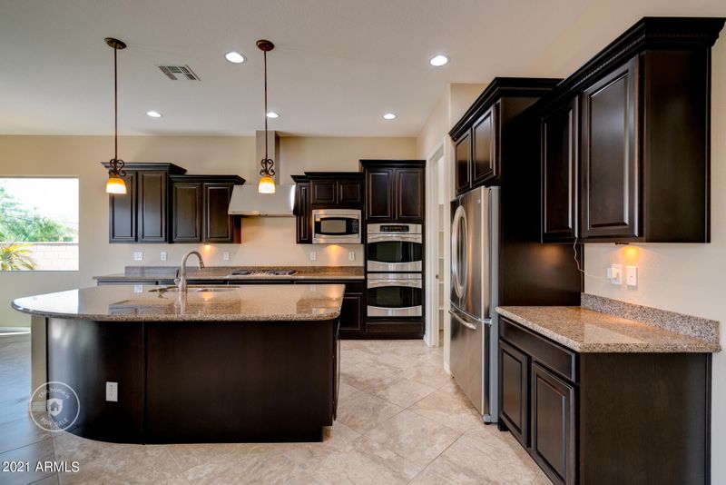 15323 S 181st Dr, Goodyear, AZ 85338