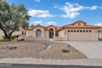 15324 Piccadilly Rd, Goodyear, AZ 85395