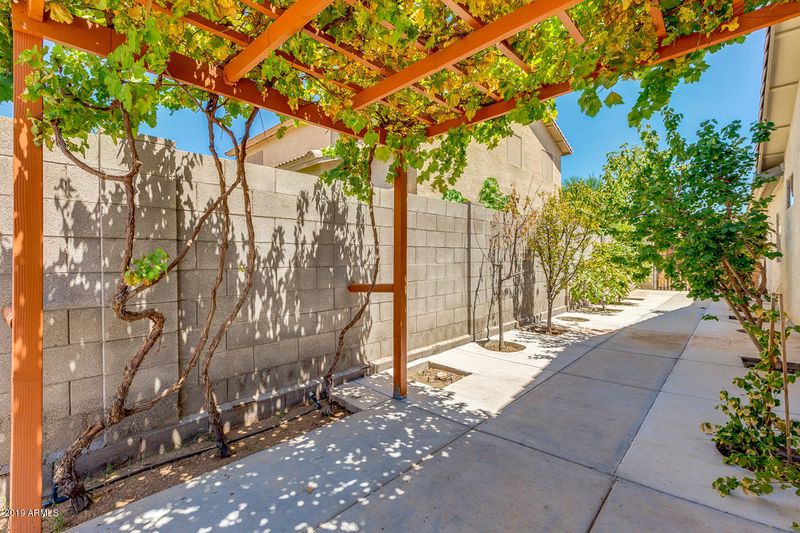 15326 N 146th Ave, Surprise, AZ 85379