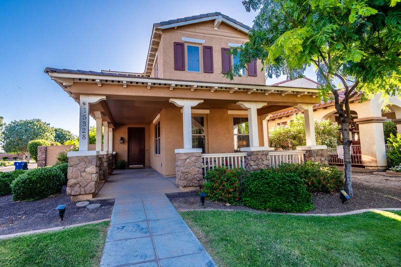 15328 W Dahlia Dr, Surprise, AZ 85379