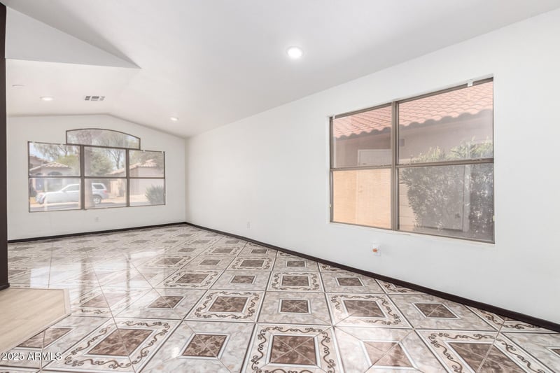 15329 Melissa Ln, Surprise, AZ 85374
